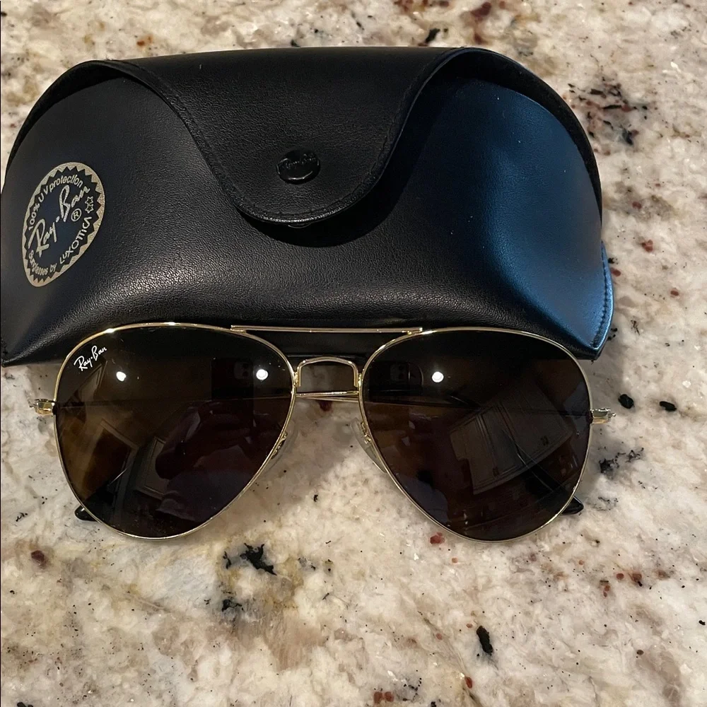 Ray-Ban Gold Frame Sunglasses with Brown Lenses - Picture 2 of 5